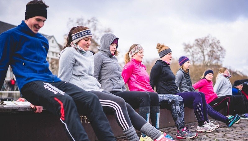 Gute Vorsätze für 2019 erreichen! Stress abbauen, mehr Zeit mit Freunden und mehr Sport